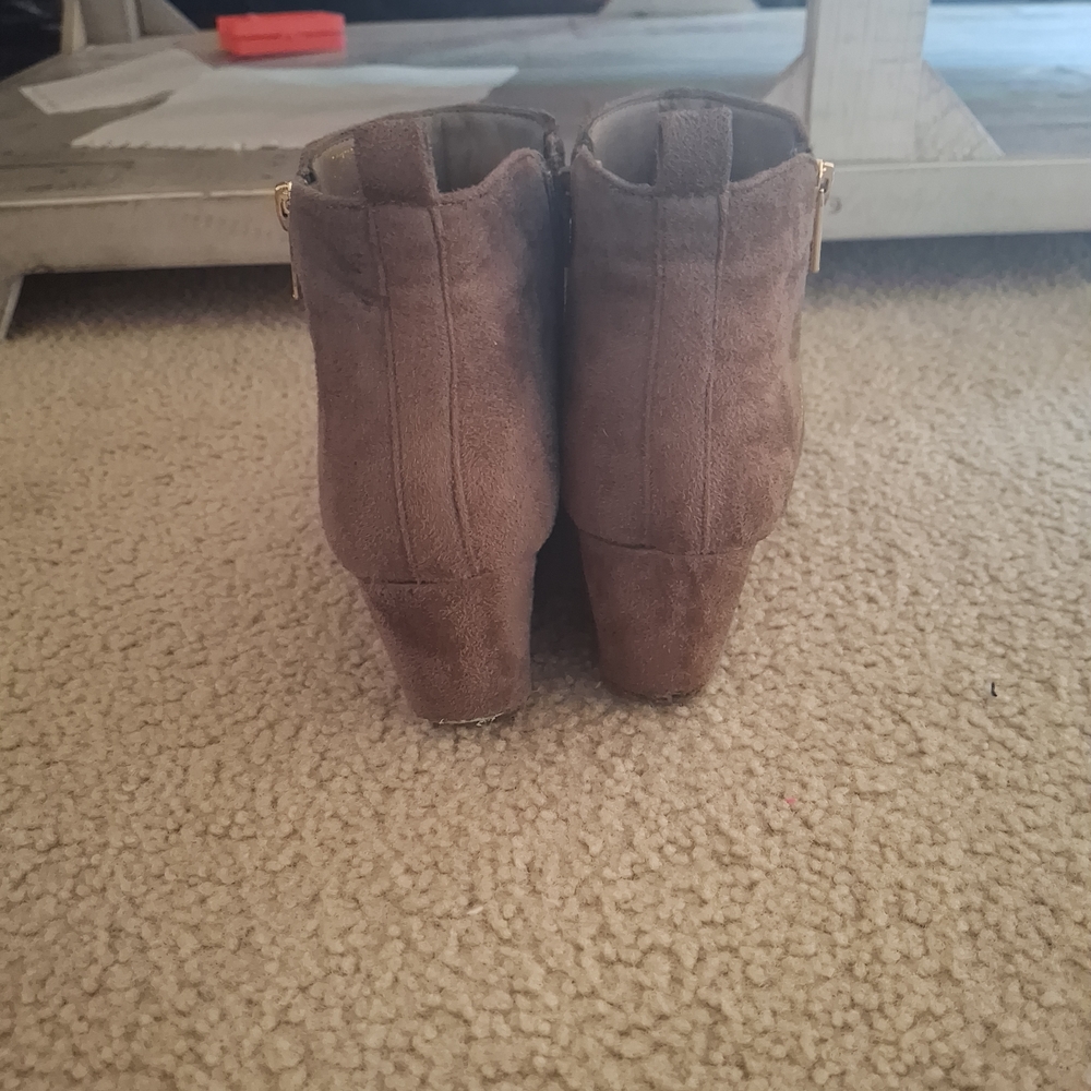 Woman's Tan Suede Ankle Boots - Picture 4 of 5